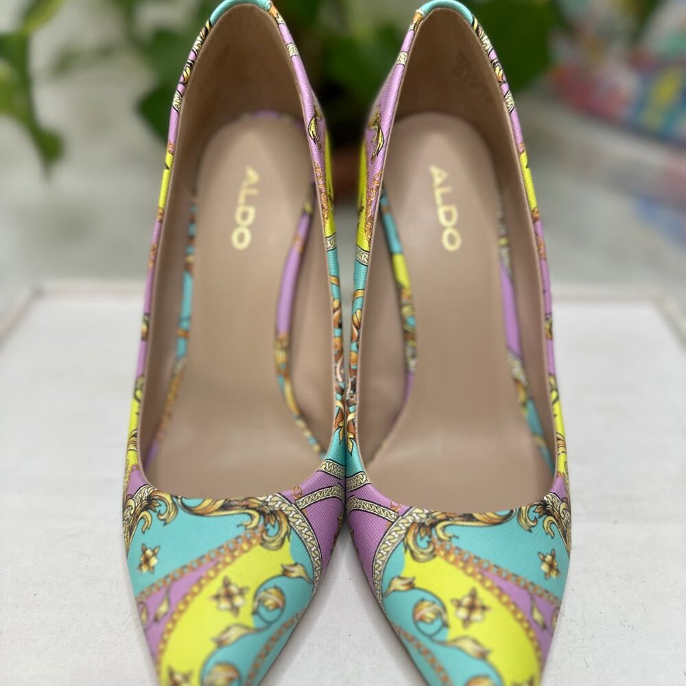 💛 ALDO Multicolor Patterned Pointed Toe Heels 💛 - Picture 3 of 8